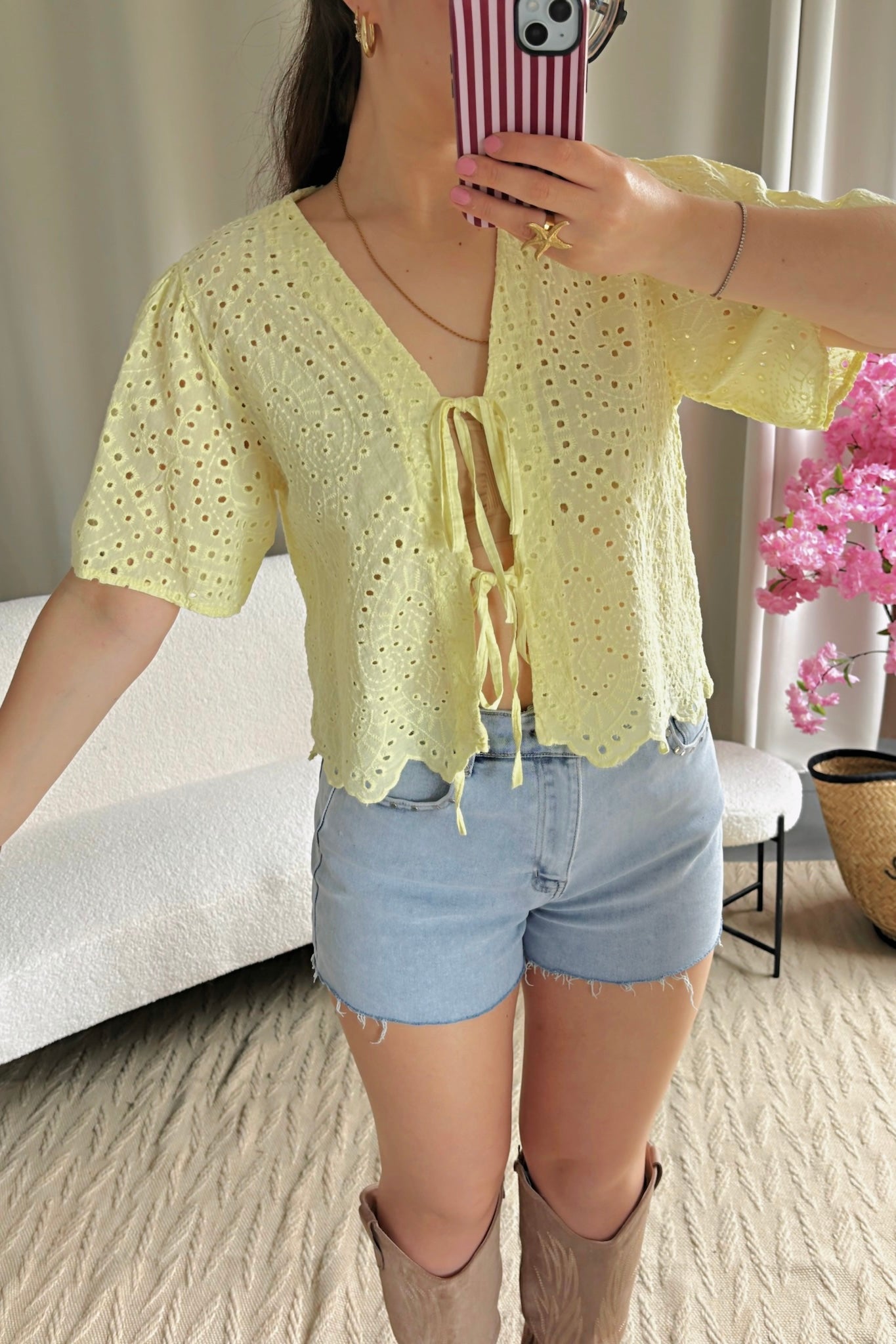 Top LOLA jaune