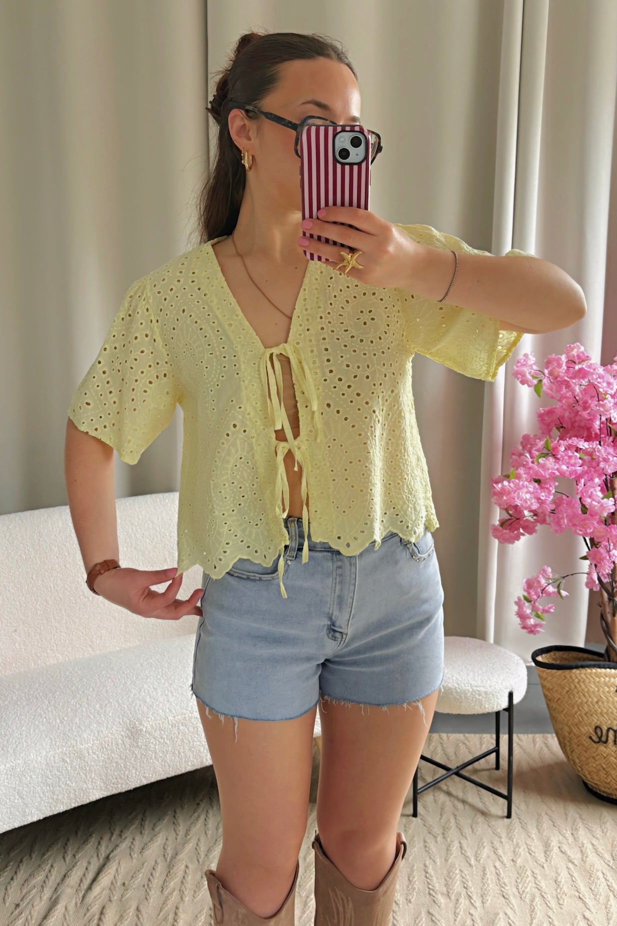 Top LOLA jaune
