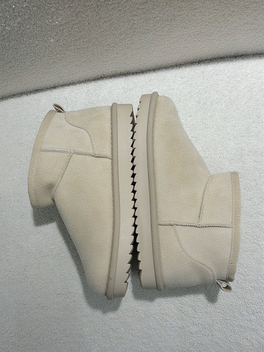 Boots BEIGE