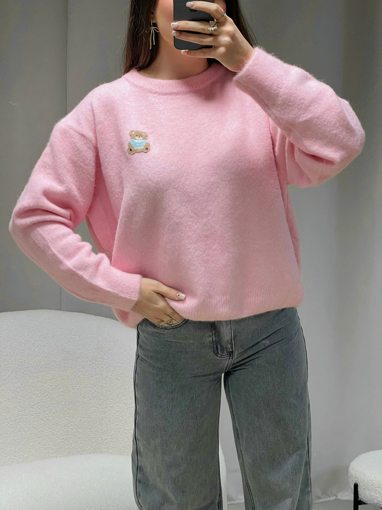 Pull BEAR rose