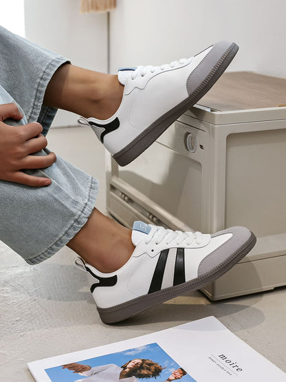 Baskets SABA noires et blanches