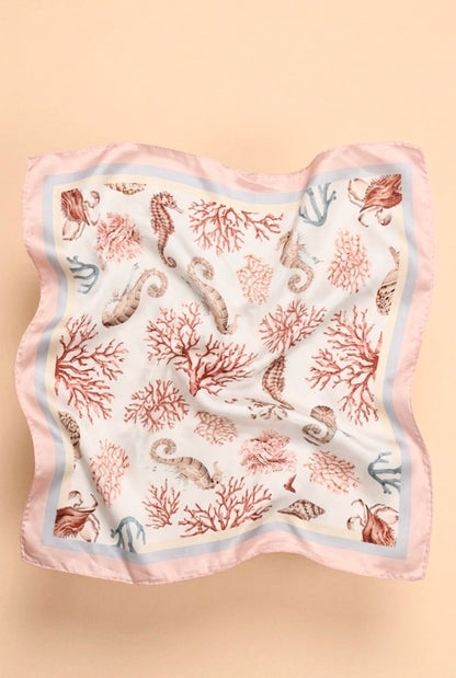 Foulard CARRE rose motifs de la mer